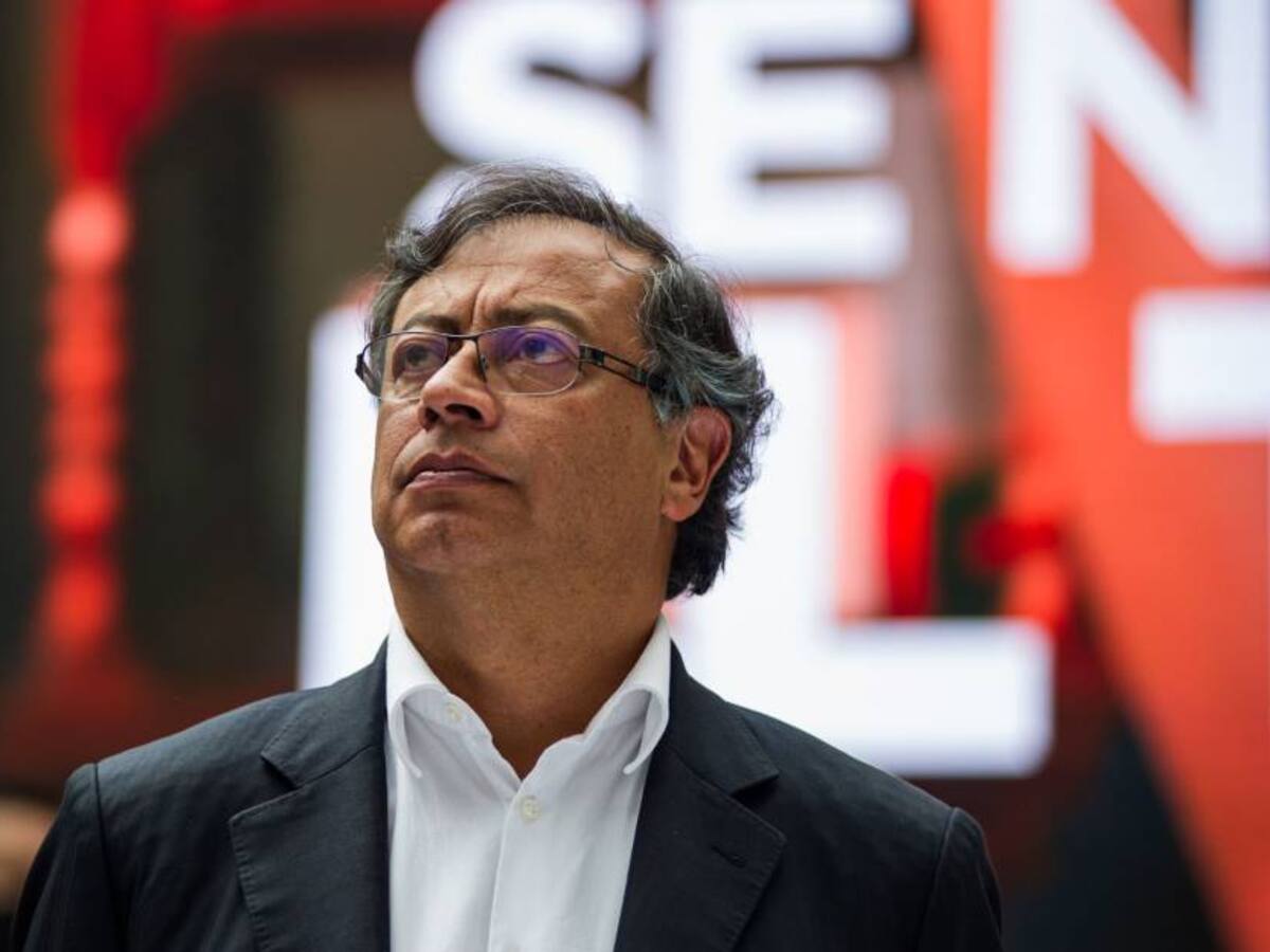 Molestia en La Guajira por líder vinculada a mafias que estuvo en encuentro de Petro