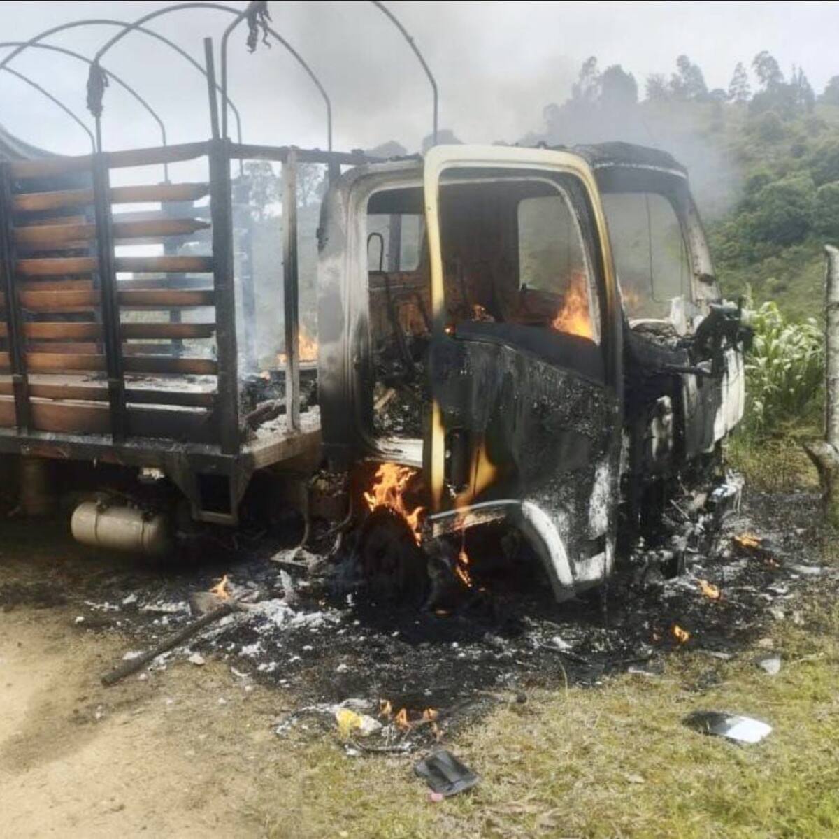 Militares que fueron robados por disidencias Farc no han podido salir del Huila