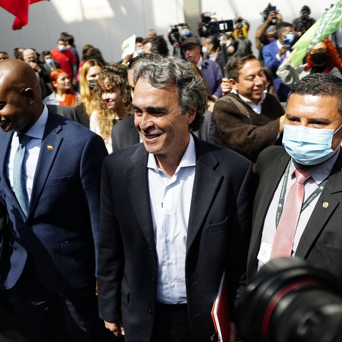 Coalición Centro Esperanza en libertad para votar en la segunda vuelta presidencial