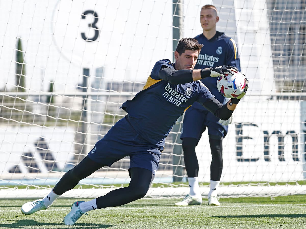 Fuera de las canchas, otra vez: Courtois se rompió el menisco interno de rodilla derecha