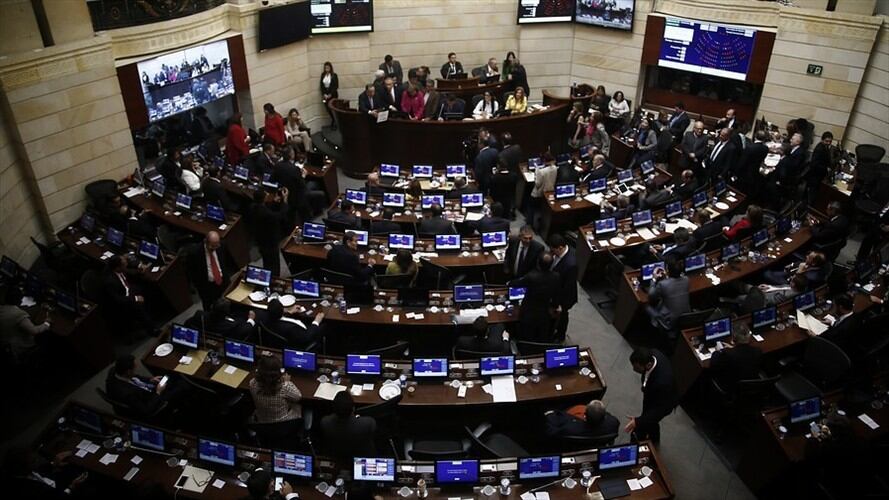 Por primera vez en la historia, el Congreso de la República votó virtualmente un proyecto de acto de legislativo. . Foto: Colprensa