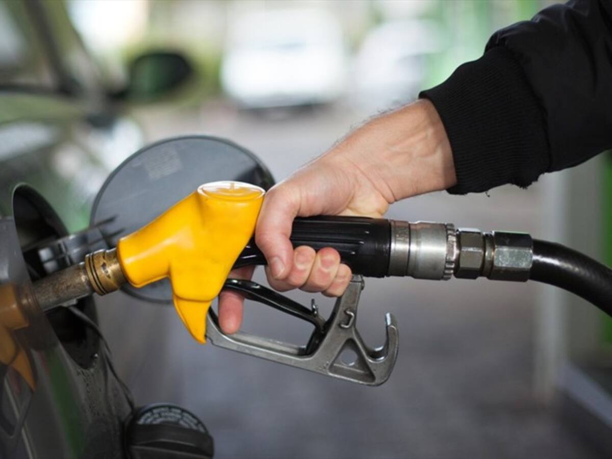 Precio de gasolina estará estable mientras que el diésel bajará en lo que resta de abril