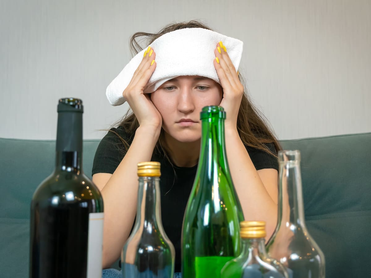 ¿Cómo manejar los síntomas del ‘guayabo’ en Navidad? Médico explicó