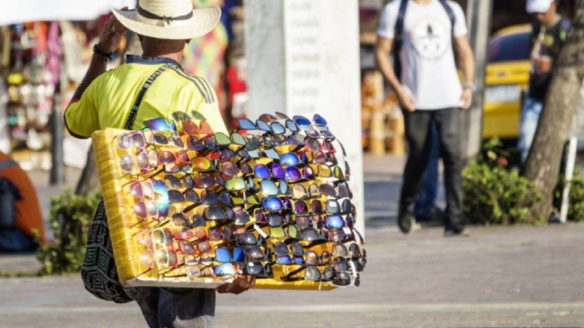 Vendedores ambulantes rechazan decreto del IPES para regular el espacio público