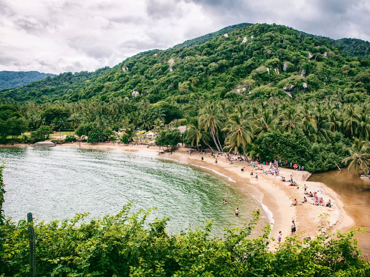 Parques Nacionales anuncia nuevas tarifas de ingreso al Parque Tayrona para 2024