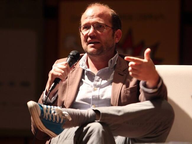 “Tengo que salir a ejercitarme para estar en forma para Esperanza Gómez”: Daniel Samper