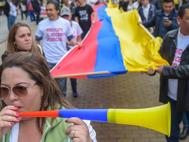 En Bogotá, centrales obreras marchan en contra del Gobierno Nacional. Foto: Getty Images