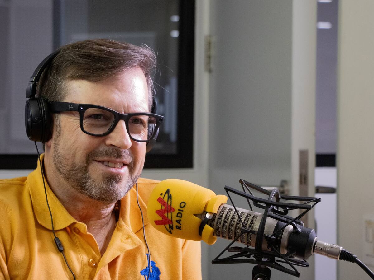 El biógrafo de Luis Miguel y Juan Gabriel explica cómo reconstruye la vida de varias estrellas