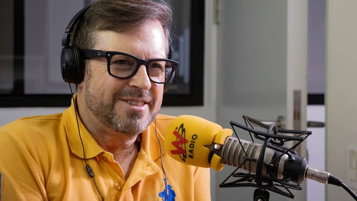 El biógrafo de Luis Miguel y Juan Gabriel explica como reconstruye la vida de varias estrellas