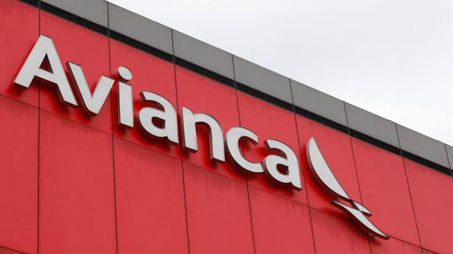 Avianca se pronunció frente a la noticia que se dio a conocer por el Diario Financiero de Chile, respecto a una eventual fusión con Sky Airlines. Foto: Getty Images / JOHN VIZCAINO
