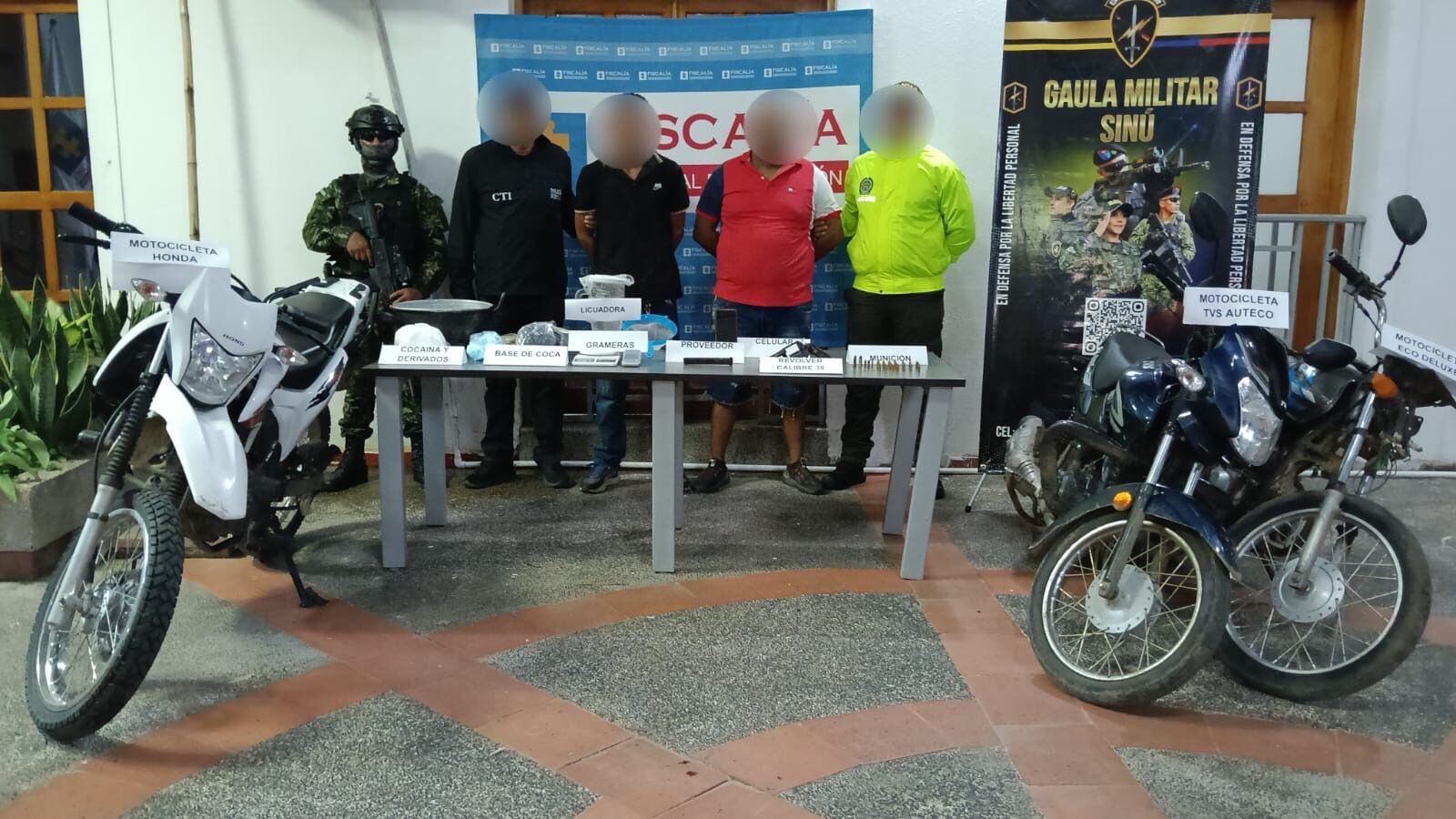 Capturan a presunto cabecilla del Clan del Golfo y su escolta en Sahagún, Córdoba. Foto: Ejército.