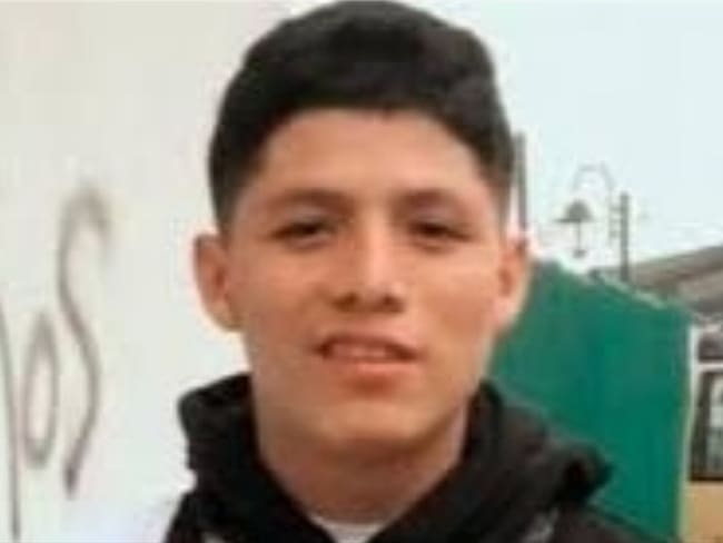 Joven peruano fue lanzado desde un puente. Foto: Cortesía