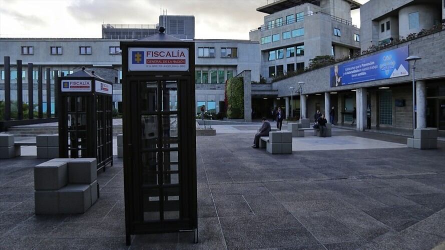 El contrato fue caducado por el Ministerio de las Tecnologías de la Información y las Comunicaciones (TIC) luego de haber entregado un anticipo de $70.000 millones. Foto: Colprensa / ÁLVARO TAVERA