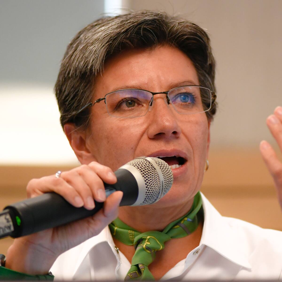 “No las vamos a dejar solas”: Claudia López tras denuncias de abuso en el Colegio Marymount