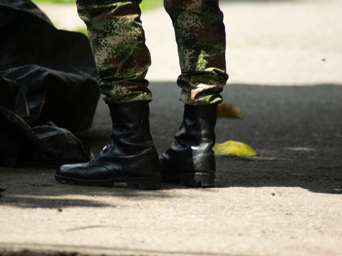 Investigan si disidencias de las Farc habrían quemado vivo a un militar en Caquetá