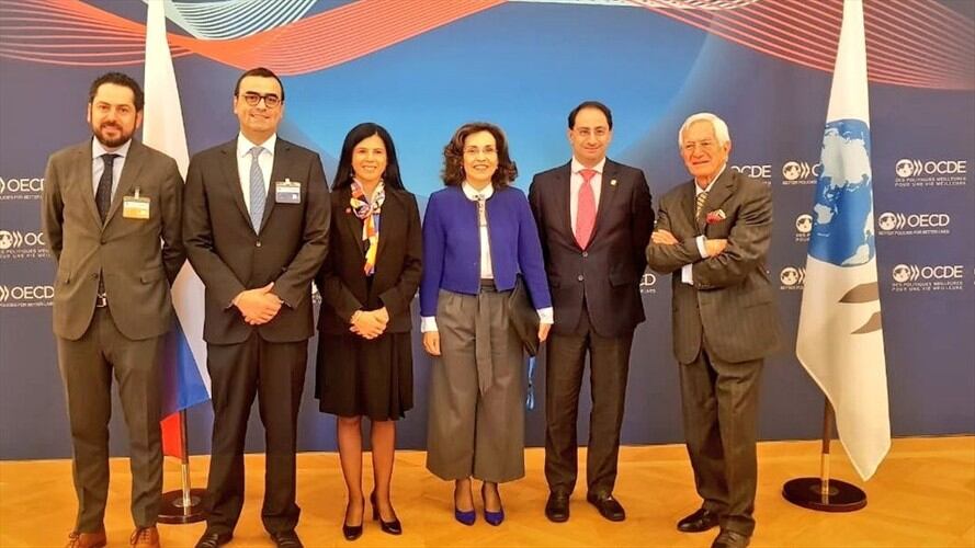 Colombia firma acuerdo sobre Inteligencia Artificial en la OCDE. Foto: Cortesía