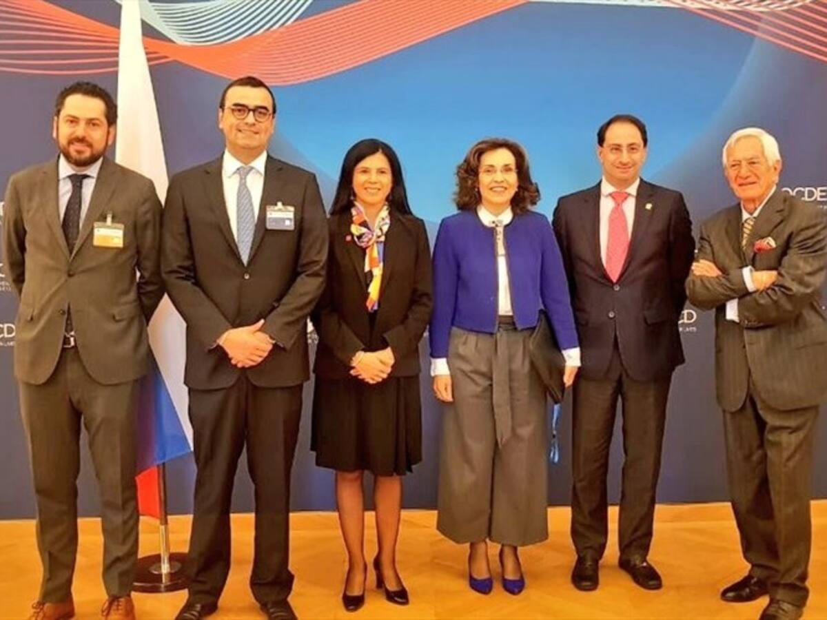 Colombia firma acuerdo sobre Inteligencia Artificial en la OCDE