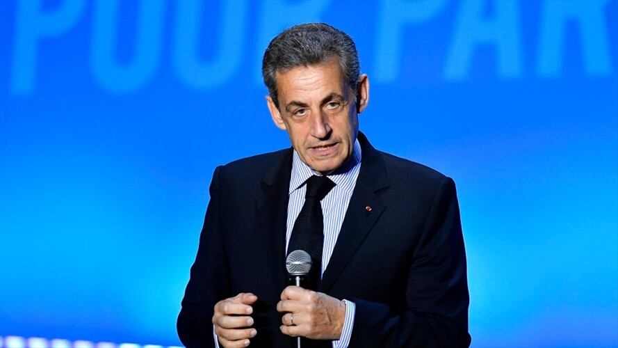 La justicia francesa condenó este jueves al expresidente conservador Nicolas Sarkozy a un año de cárcel por financiación ilegal de campaña. Foto: Aurelien Meunier/Getty Images