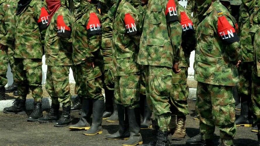 En el hecho se incautaron 13 fusiles, 3 pistolas, 1 lanza granadas, 60 proveedores y material explosivo. Foto: Archivo Colprensa