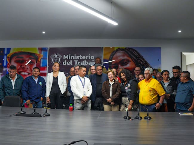 MinTrabajo confirmó que transportadores harán parte de la reforma laboral. Foto: Suministrada.