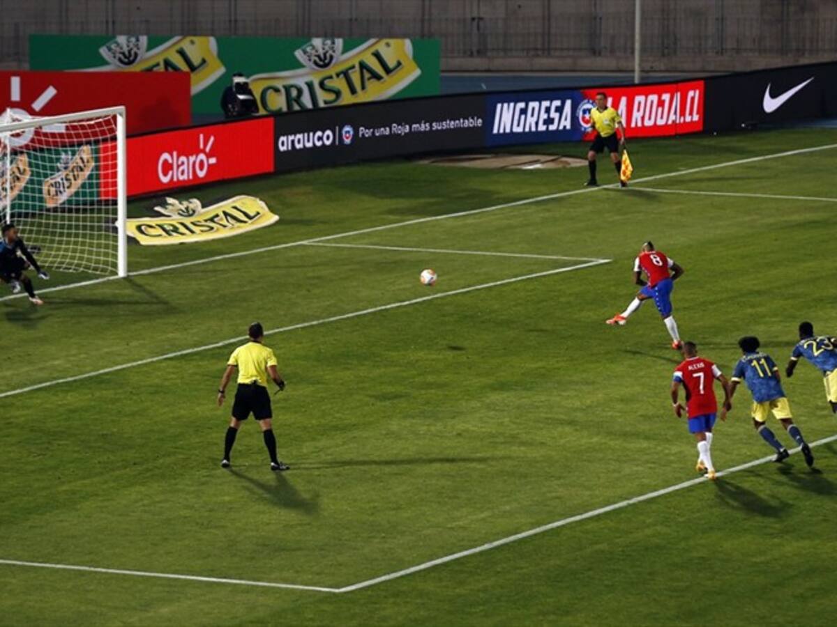 “Falta sin amonestación”: La conversación entre árbitro y VAR en penalti contra Colombia