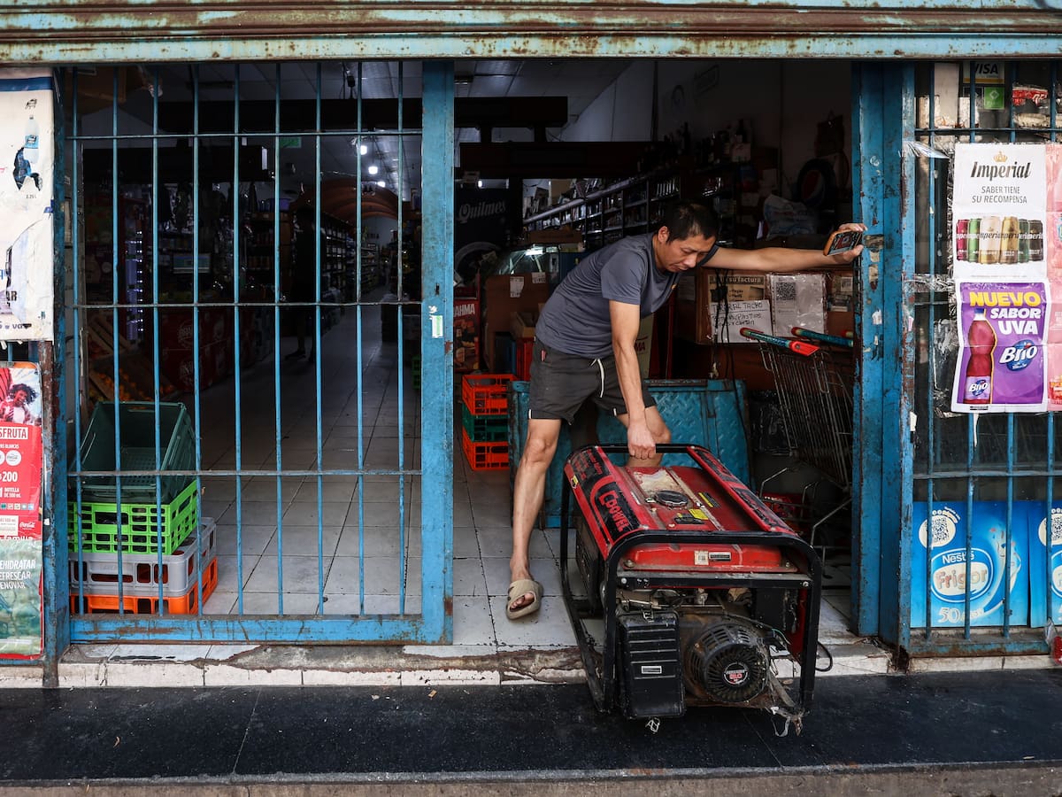 Ente regulador de electricidad argentino inició una investigación por apagones en Buenos Aires