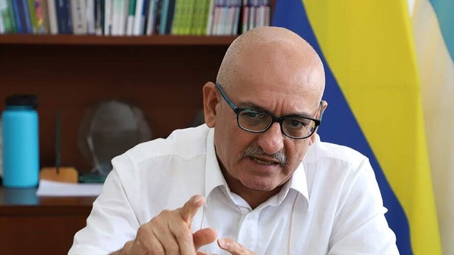 La carta de renuncia del Secretario de Educación de Cali, fue aceptada por el alcalde de Jorge Iván Ospina. Foto: Secretaría de Educación de Cali