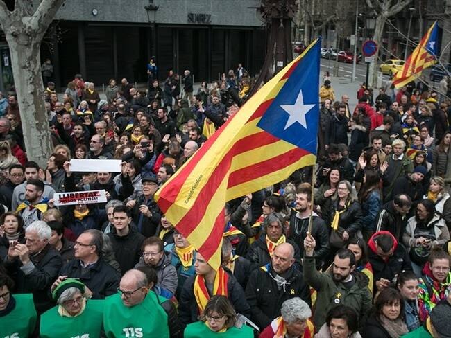 Unas 55.000 personas se concentraron frente a la sede del consulado alemán en Barcelona. Foto: Agencia Anadolu