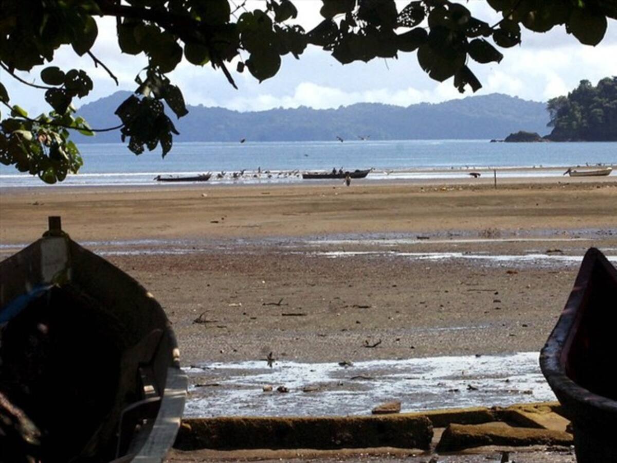 Tribunal deja en firme suspensión de cierre de Playa Blanca y ordena consulta previa