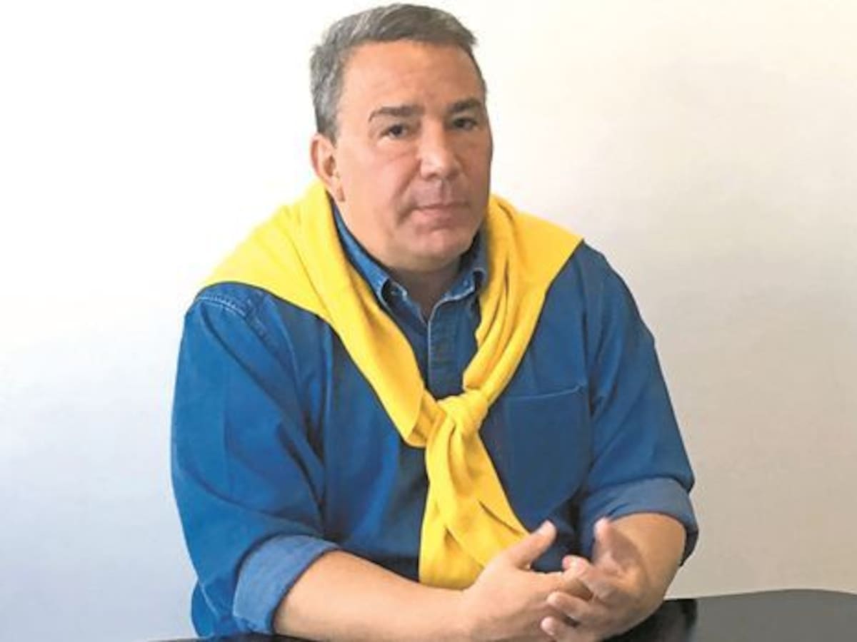 Andrés Vélez sí fue colaborador de las AUC: defensa apela portazo de la JEP