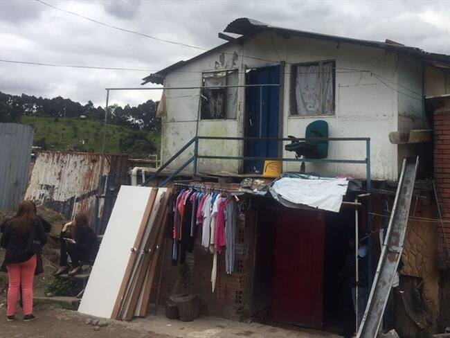 Vivienda de la menor de 7 años que fue hallada al interior de un apartamento en el barrio Nueva Granada (Chapinero). Foto: Cortesía/ McamilaOrozco.