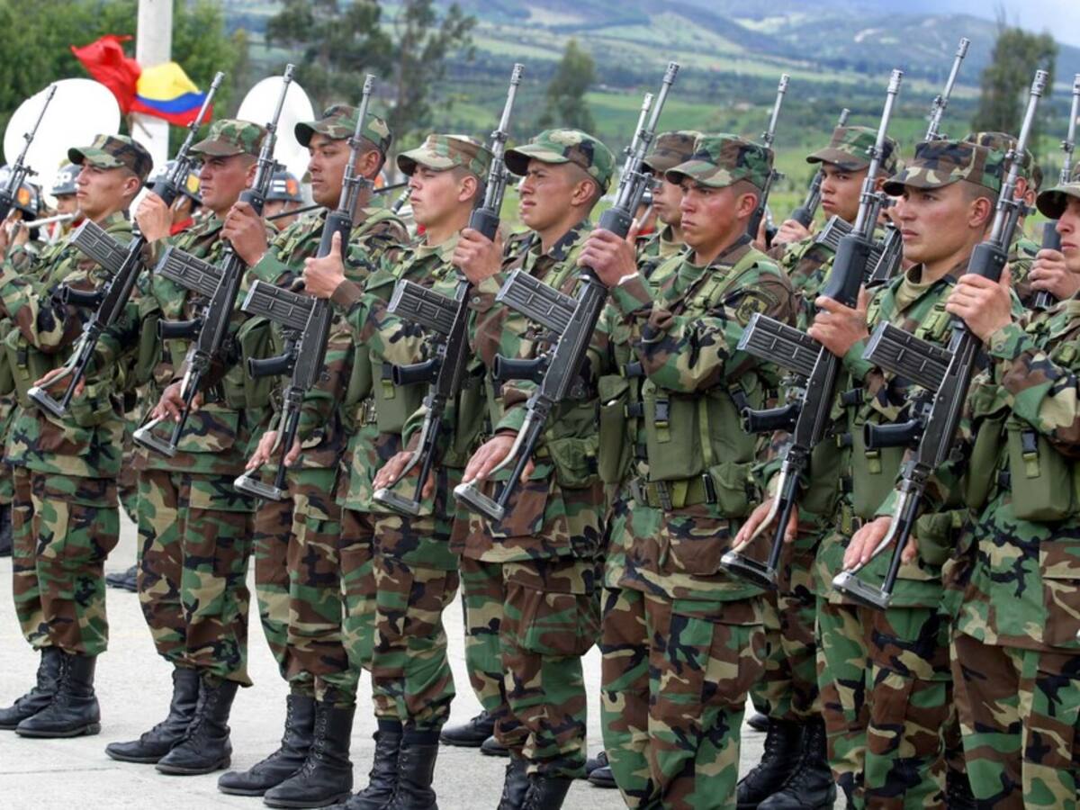 Demandan el servicio militar obligatorio en Colombia