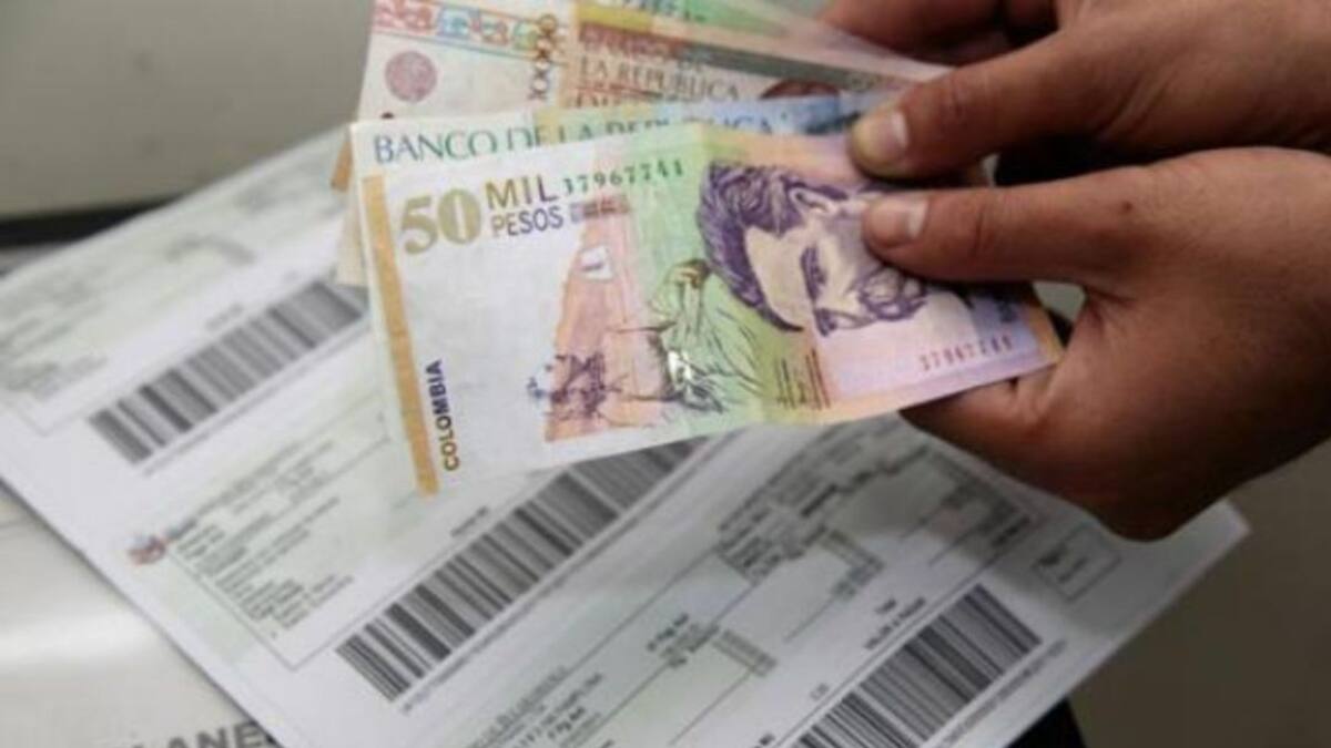 Ciudadanos denuncian que pese a haber pagado el impuesto predial aparecen en mora