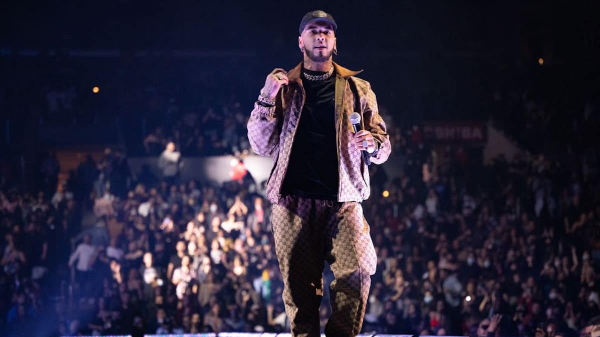 Usó mi trabajo sin autorización: colombiano llevó a Anuel a juicio por derechos de autor