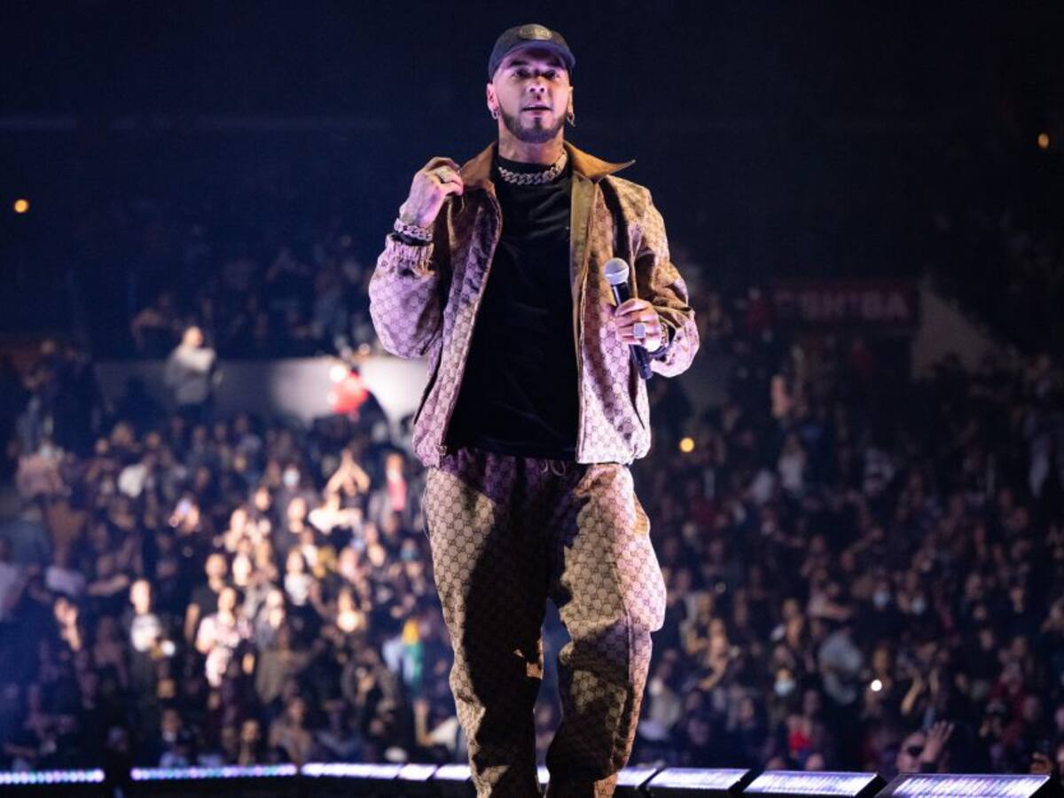 Usó mi trabajo sin autorización: colombiano llevó a Anuel a juicio por derechos de autor