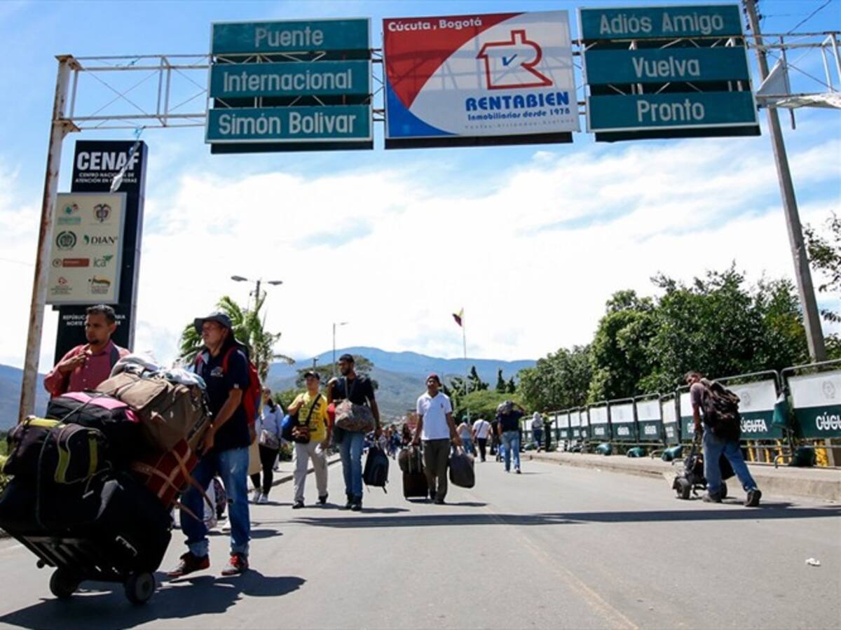 Centrales obreras plantean preocupación al presidente por migración de venezolanos