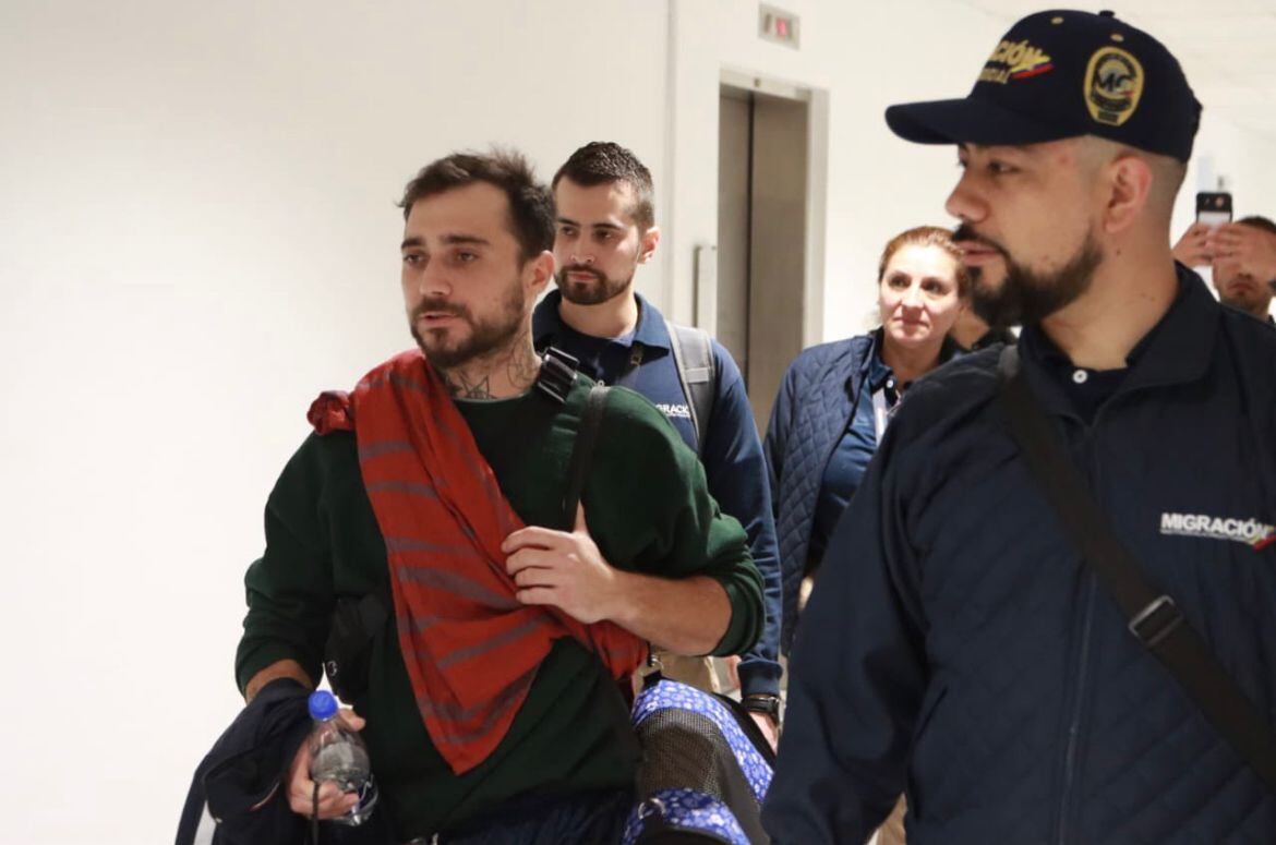 Expulsan a ciudadano canadiense por agresión a un uniformado de la Policía en El Dorado. Foto: Migración Colombia.