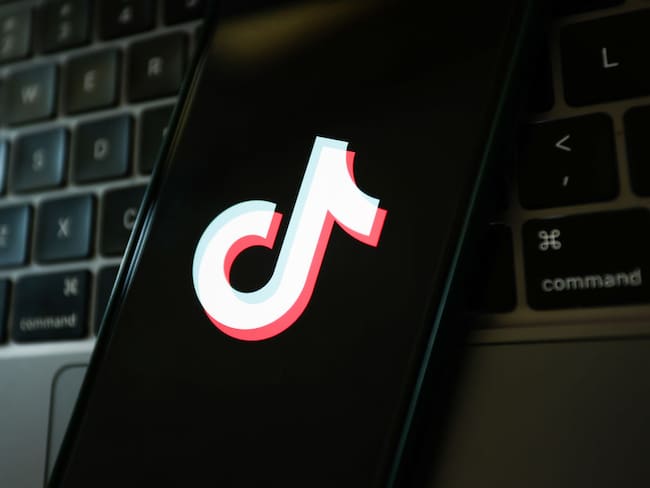 Foto: TikTok / Getty / Jakub Porzycki