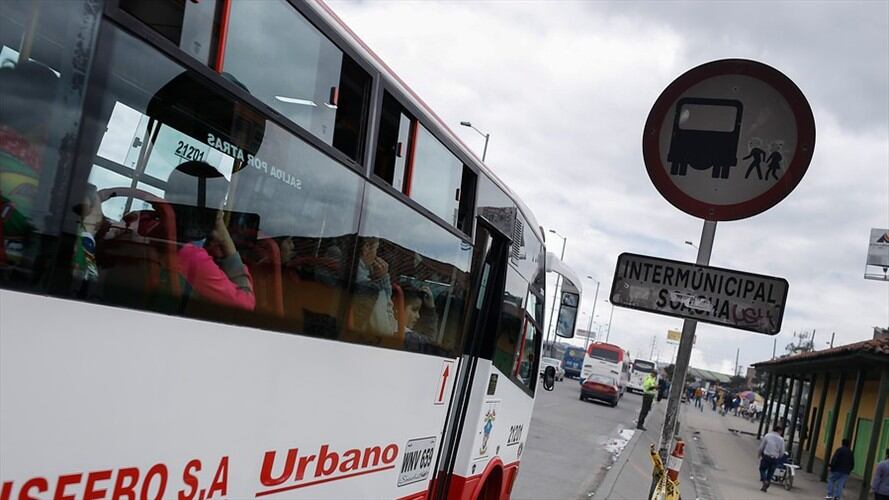 El superintendente de Transporte, Camilo Pabón, aseguró que lo plazos para esta reactivación dependerán de los alcaldes.. Foto: Colprensa