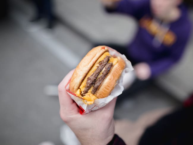 Imagen de referencia de hamburguesa. Foto: Getty Images
