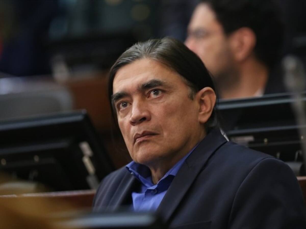 "Me avergonzaría haber robado $70.000 millones": Gustavo Bolívar sobre sus deudas