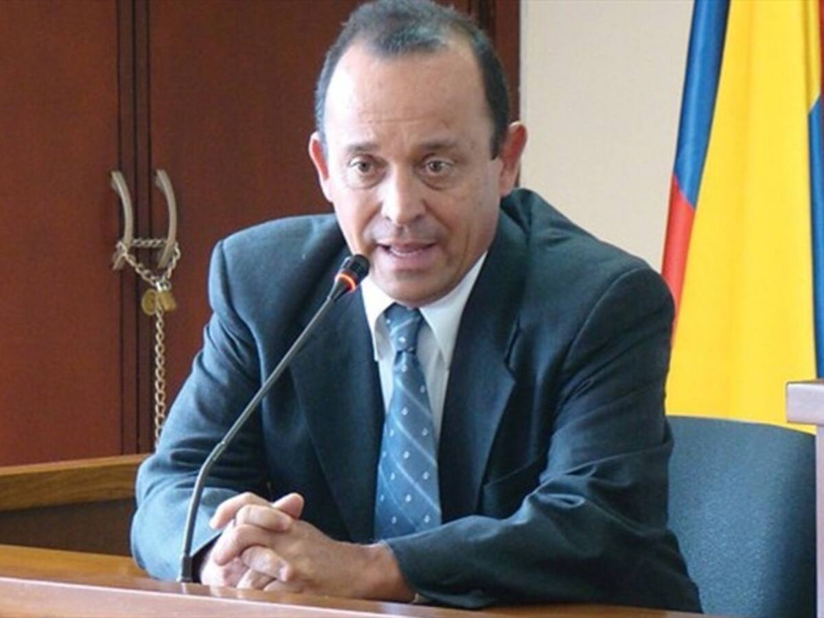 Suspendida audiencia de alegatos finales de Santiago Uribe