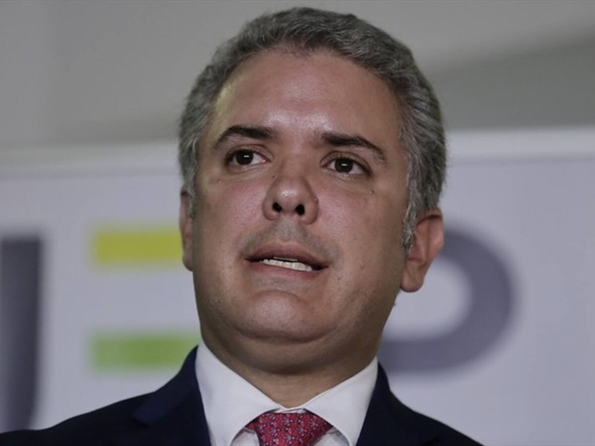 Fiscal ha actuado conforme al derecho: Duque sobre polémica entre Fiscalía y JEP