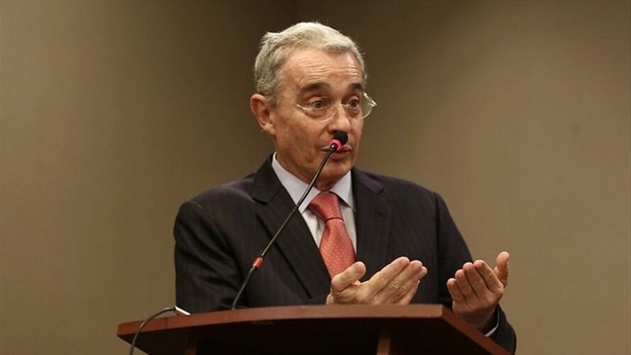 Álvaro Uribe rechazó declaraciones de Trump sobre aumento de tráfico de drogas a EE.UU.. Foto: Colprensa