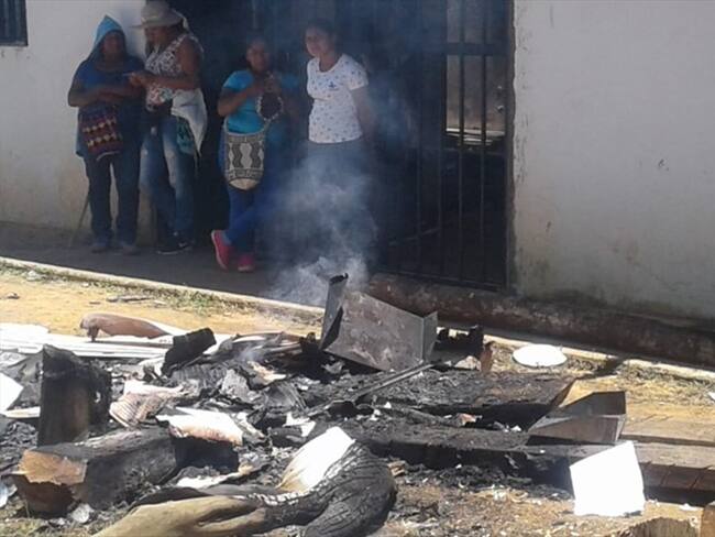 La situación se registró en la vereda La Liberia, hasta donde llegaron varias personas que destruyeron las oficinas. Foto: Cabildo Chimborazo