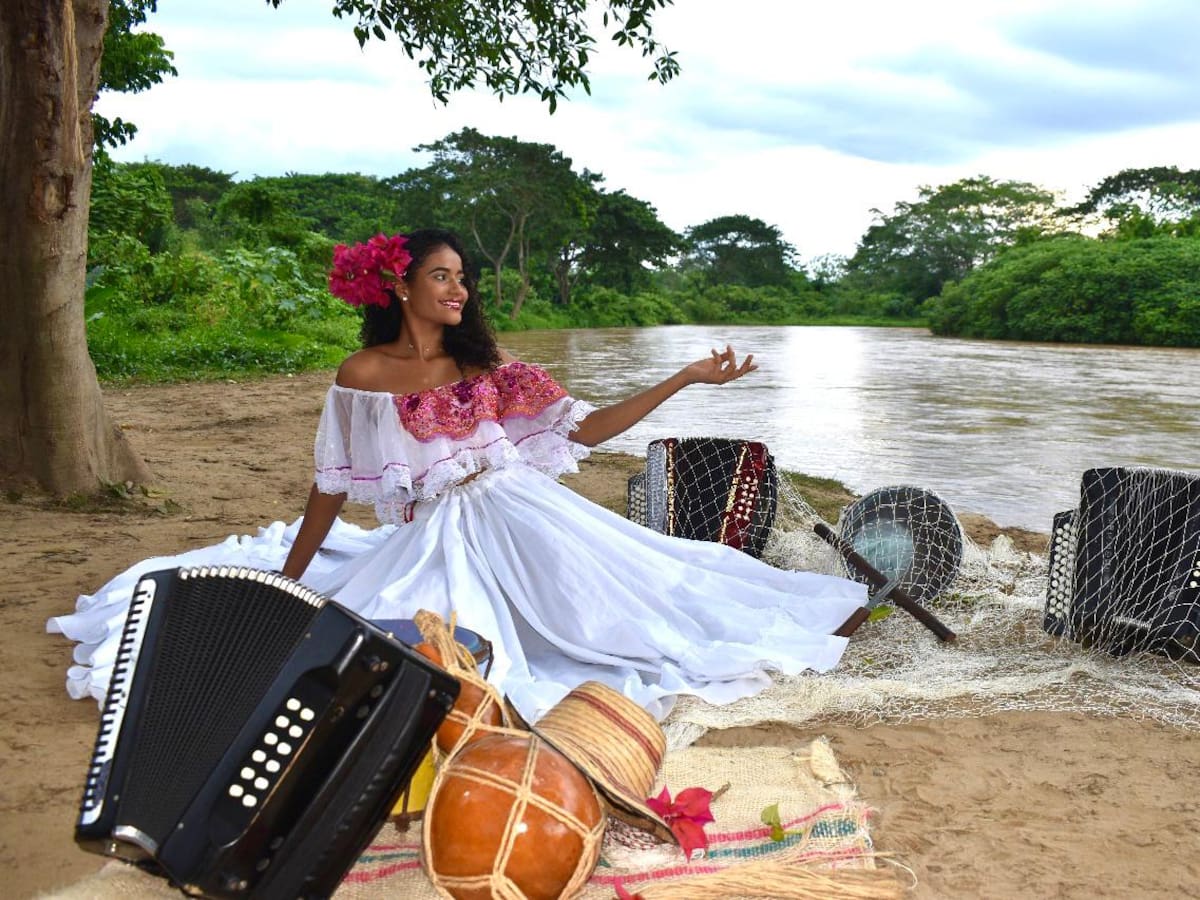 Algarrobo, Magdalena ya tiene reina de las Fiestas Patronales