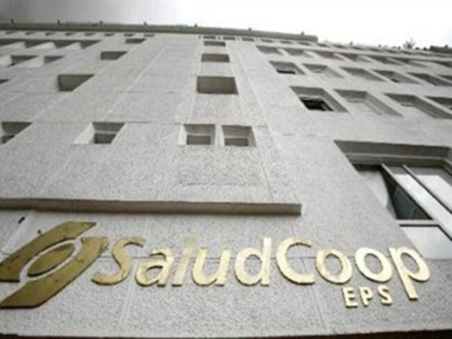 Contralora asegura que caso Saludcoop no avanza en la Fiscalía