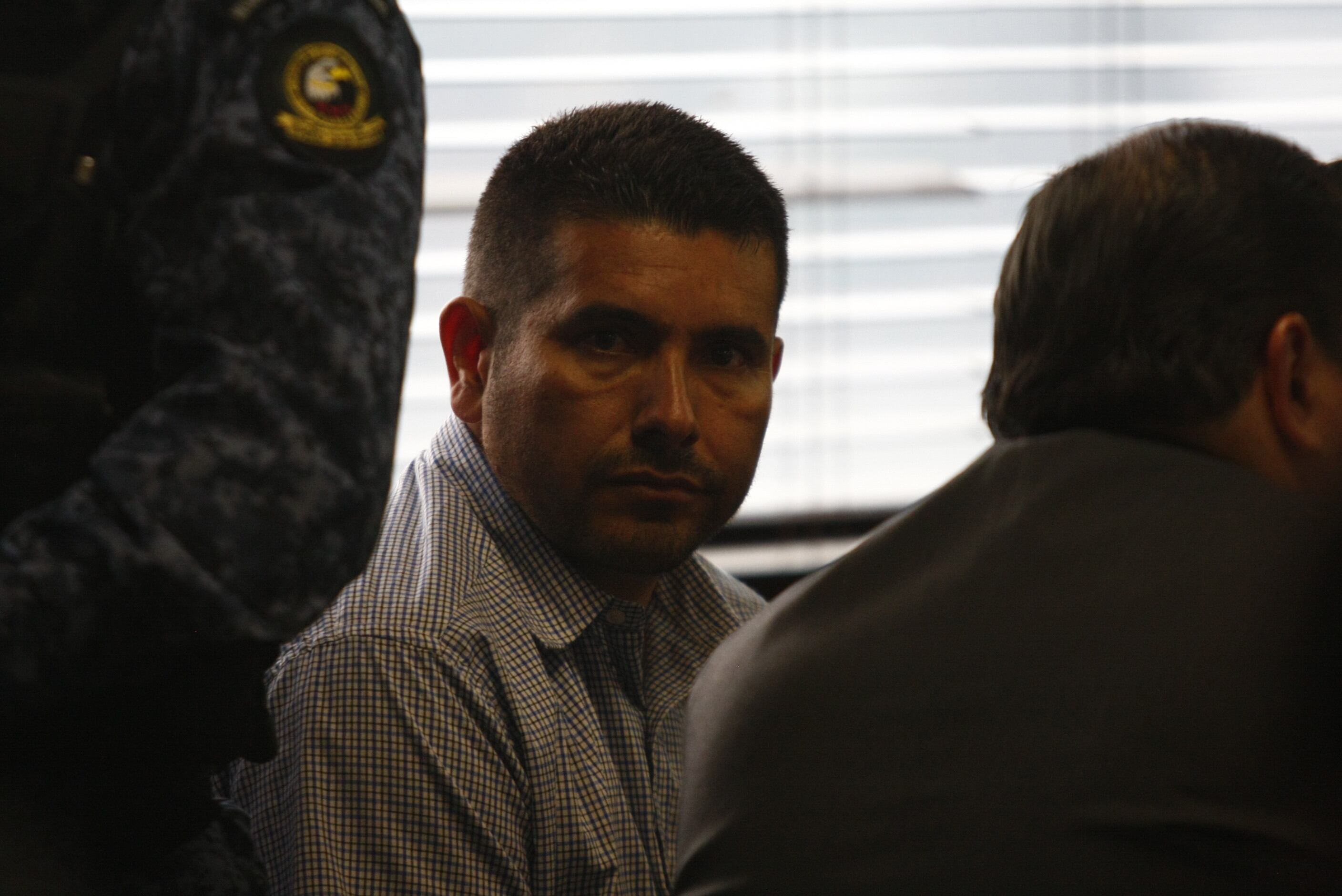 EN EL COMPLEJO JUDICIAL DE PALOQUEMAO SE LLEVO A CABO LA AUDIENCIA CONTRA EL EXCOMISIONADO DE PAZ LUIS CARLOS RESTREPO, EN EL PROCESO QUE SE LE ADELANTA POR LA PRESUNTA FALSA DESMOVILIZACION DE LA COLUMNA MOVIL CACICA LA GAITANA DE LAS FARC. AUNQUE EL EXCOMISIONADO NO ASISTIO, QUIEN SI ESTUVO PRESENTE FUE RAUL AGUDELO MEDINA, ALIAS OLIVO SALDAÑA. (COLPRENSA).