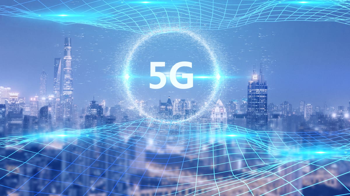 SIC pide que subasta 5G tenga medidas diferenciales a cargo de Claro