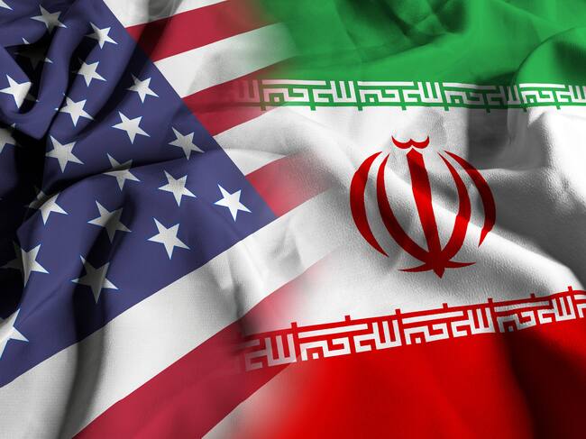 Banderas de Estados Unidos e Irán, imagen de referencia. Foto: Getty Images.